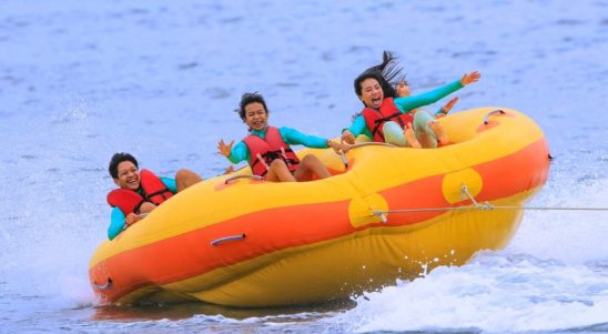 Donut Boat